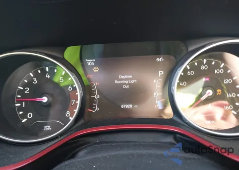 2018 Jeep Compass Trailhawk 4X4 z USA, uszkodzony, nr VIN 3C4NJDDB9JT191802